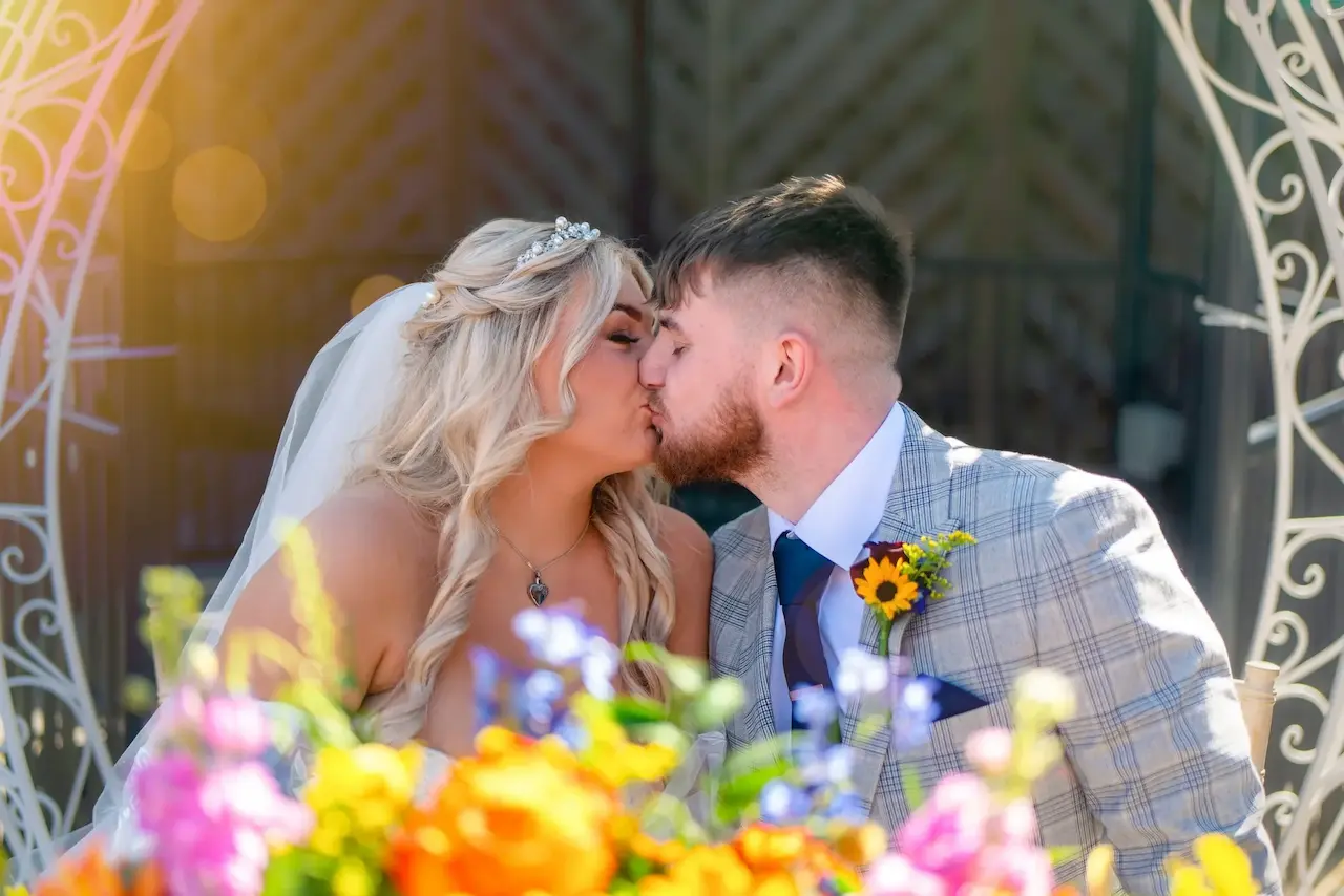 wedding photographer-Bride Groom First Kiss